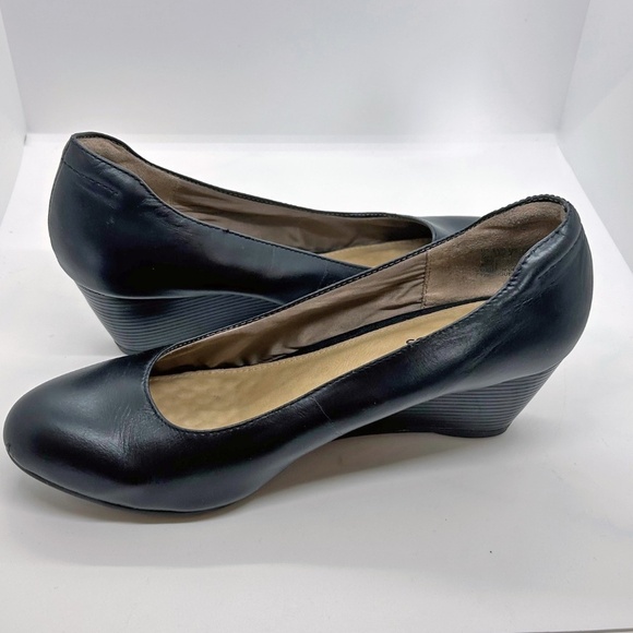 Hush Puppies Women's Leather Black Wedge Heel Pumps, Size 9 - Picture 7 of 7